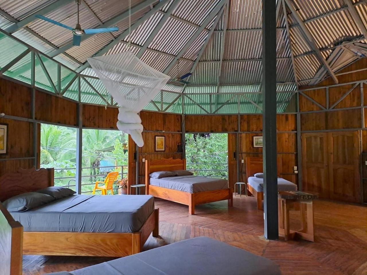 La Amapola Lodge, Bungalow En Peninsula De Osa. Barrigones Eksteriør bilde